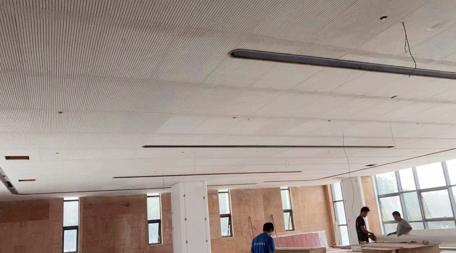 廣東農信數據中心精裝修工程-飾紀上品GRG造型項目