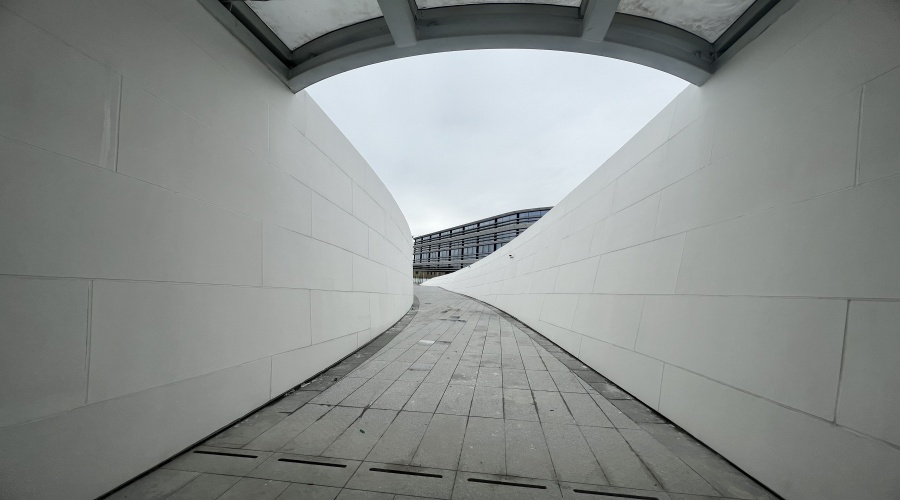 東莞大灣區(qū)大學(xué)松山湖校區(qū)GRC構(gòu)件項(xiàng)目