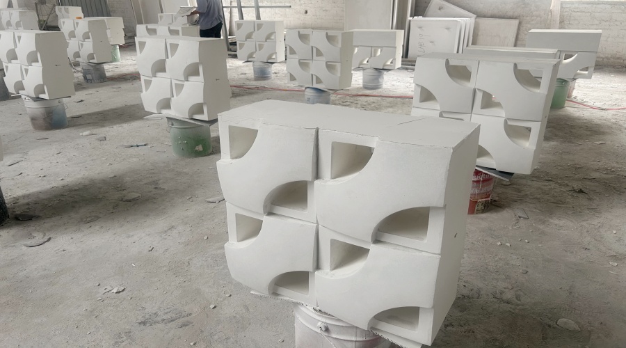 出口韓國(guó)GRC鏤空磚工程案例 出口韓國(guó)GRC鏤空磚工程案例